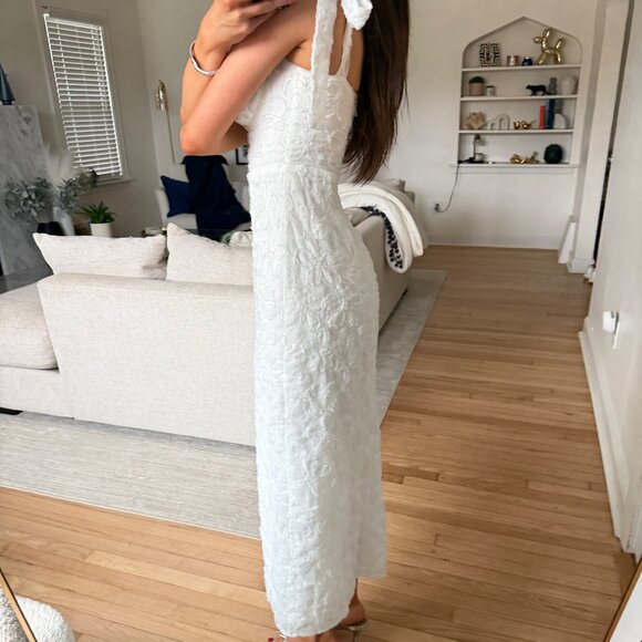 Cupid Tied Shoulder Embellished Midi Dress White - Picture 3 of 3